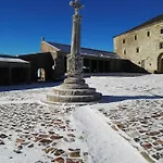 Hospederia Del Santuario De La Pena De Francia 3*