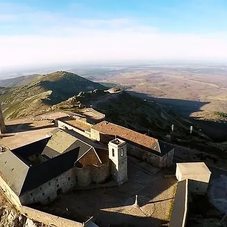 Hospedería Del Santuario De La Peña De Francia Hotel El Cabaco