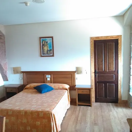 Hospedería Del Santuario De La Peña De Francia 3* El Cabaco