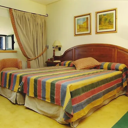 Hotel Hospederia Del Santuario De La Pena De Francia 3*