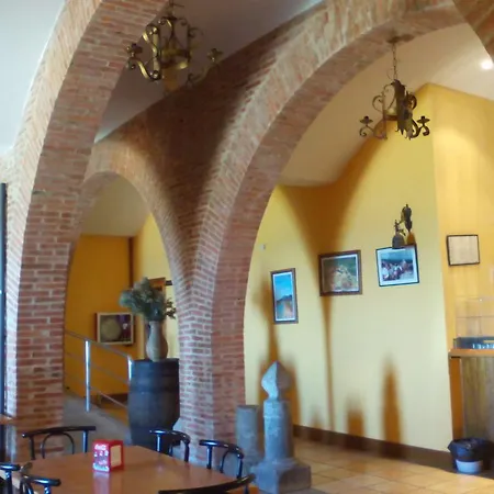 Hospederia Del Santuario De La Pena De Francia