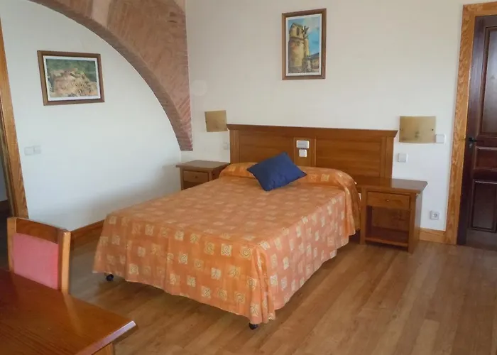 Hospederia Del Santuario De La Pena De Francia 3*